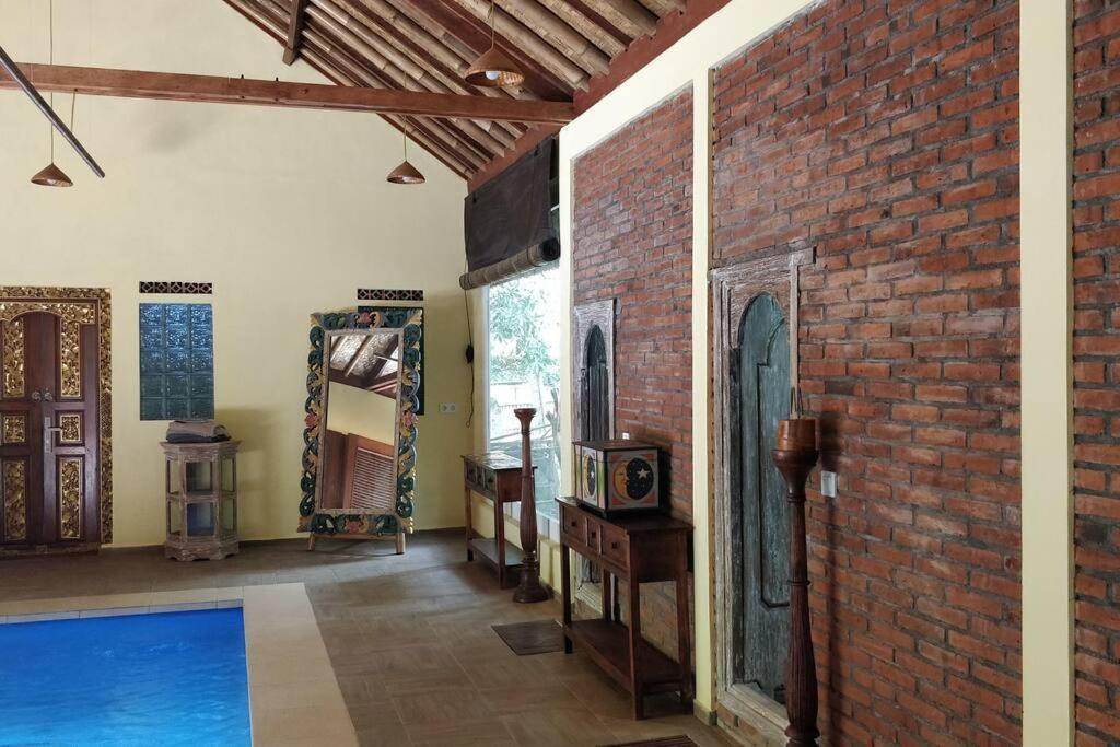 Villa King: Unique Villa With Indoor Swimming Pool Amed Extérieur photo